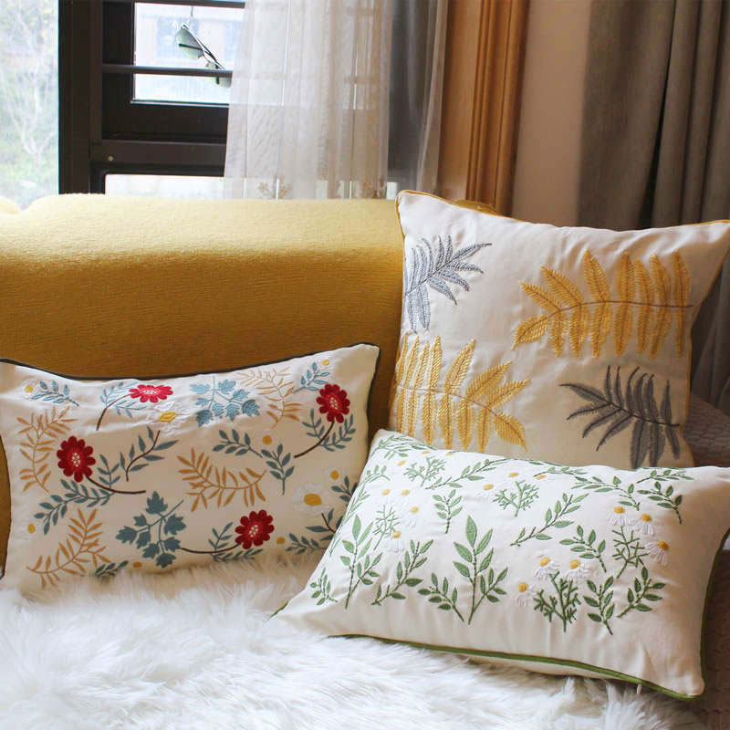 Vỏ gối thêu hoa ghế sofa phòng khách cao cấp - Bình Minh